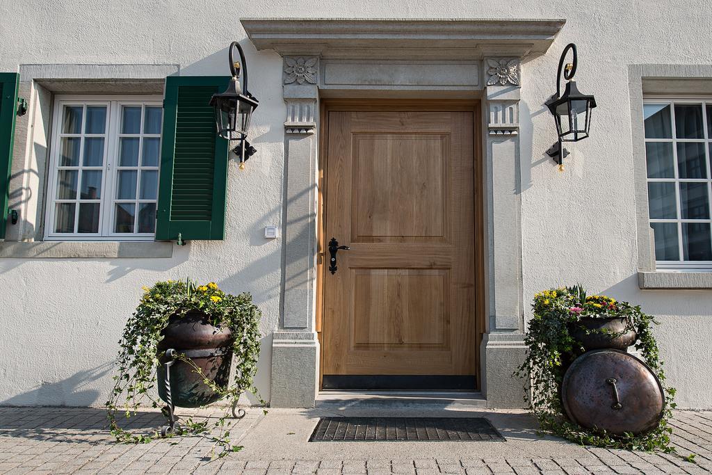 Gasthof Zum Hecht Fehraltorf Exterior foto